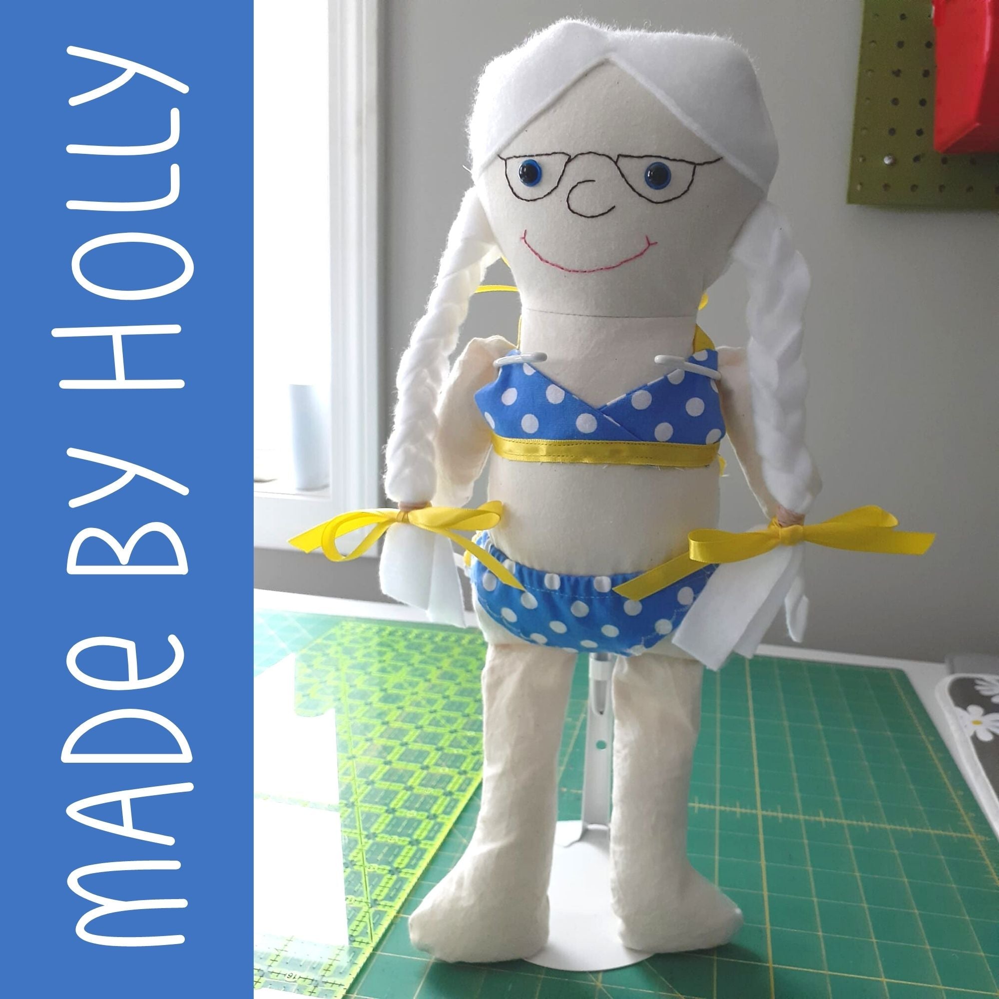 Bathing Beauty Pattern - swimsuit, towel, tote bag and swim ring for Dress Up Bunch dolls