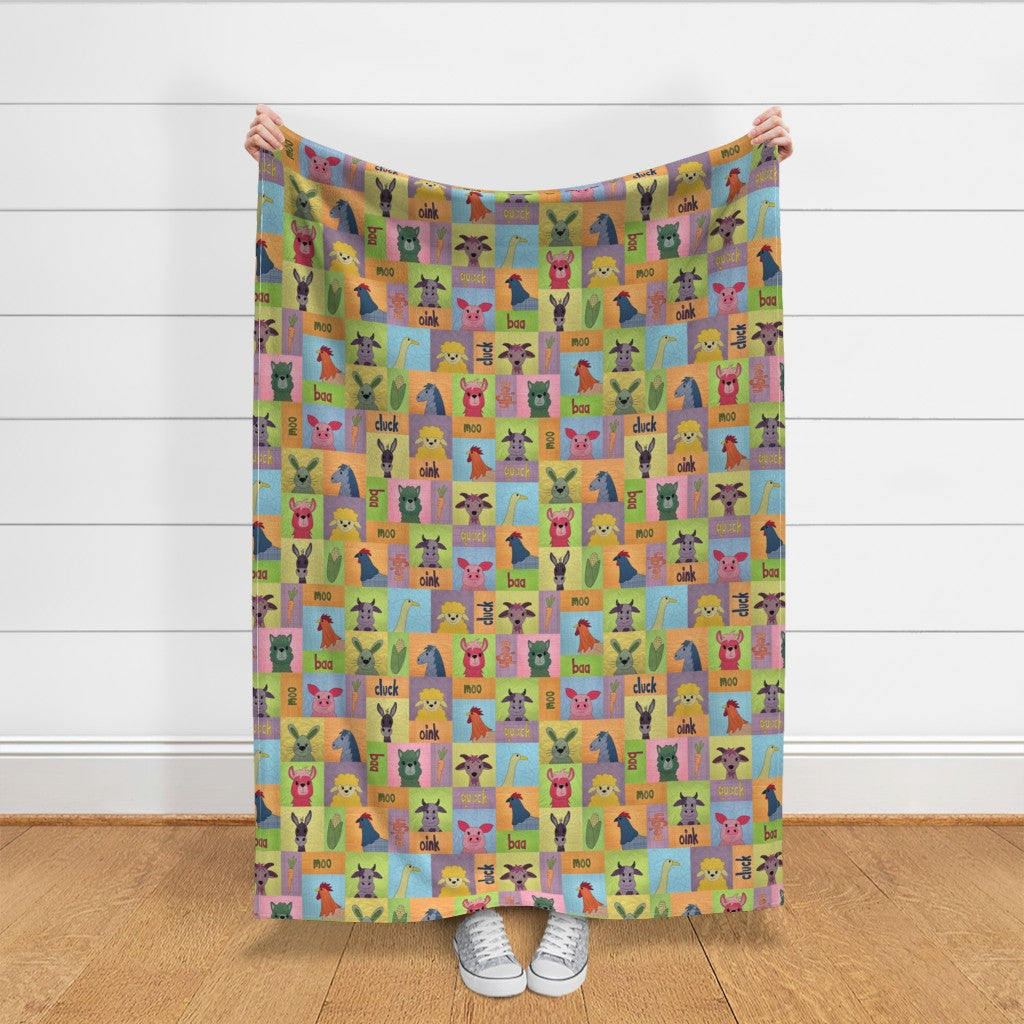 Noisy Farm - cheater quilt fabric