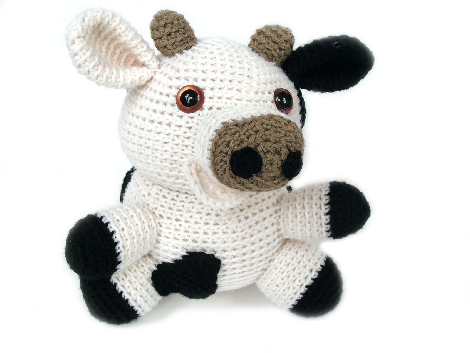Jackie the Cow Crochet Amigurumi Pattern